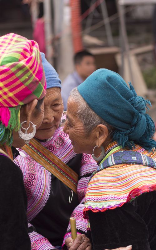 Old H'mong women